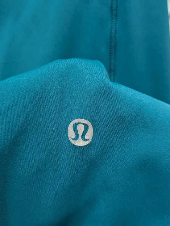 Lululemon Fast and Free Tight II 25" *Non-Reflective Nulux - Picture 4 of 6